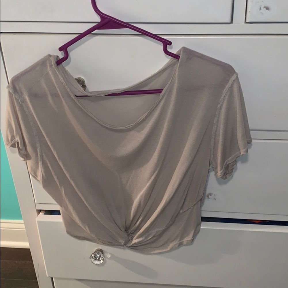 Super cute tie shirt